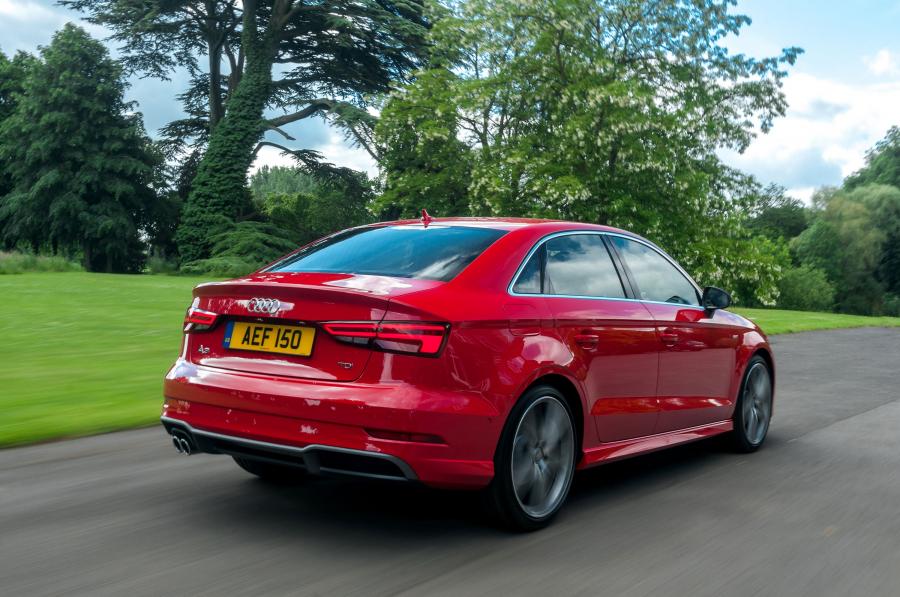  Audi A3 Sedan 2.0 TDI S-Line (8V) 2016 года  (UK) (фото 6 из 24)